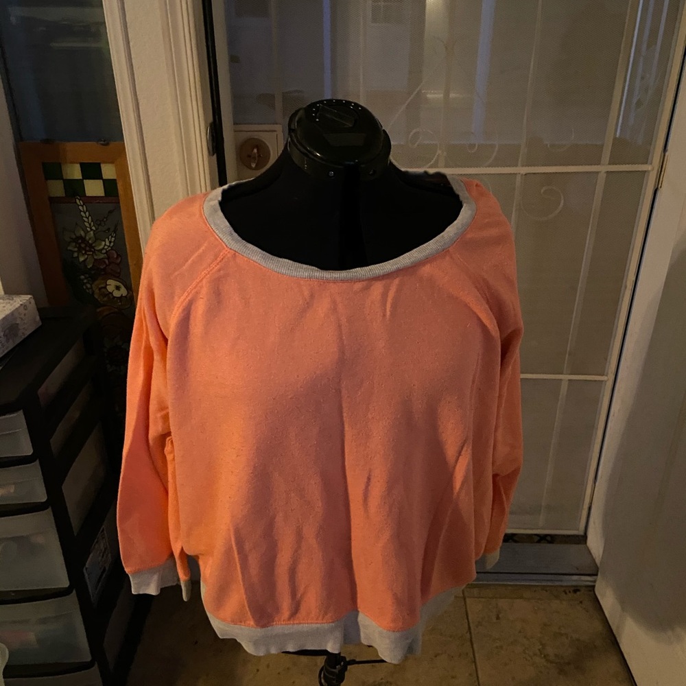 Pink and gray top